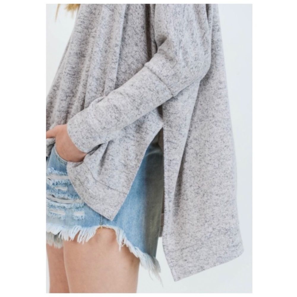 🆕 Oversized Brushed Dolman Sleeved Loose Turtleneck - Picture 4 of 6